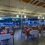 Bay & منتجع 5*
