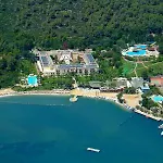Bay & 5*