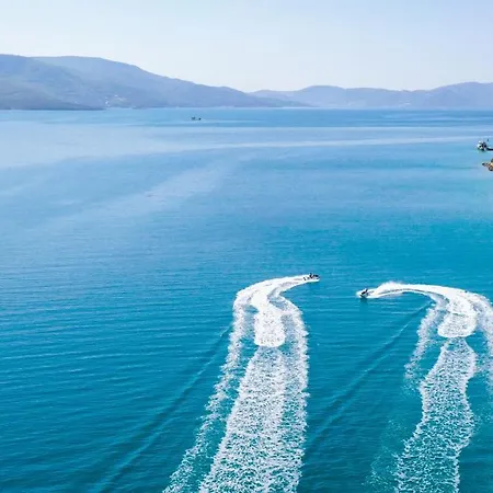 Bay & Guvercinlik (Bodrum)