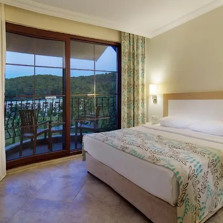 Bay & Resort Guvercinlik (Bodrum)