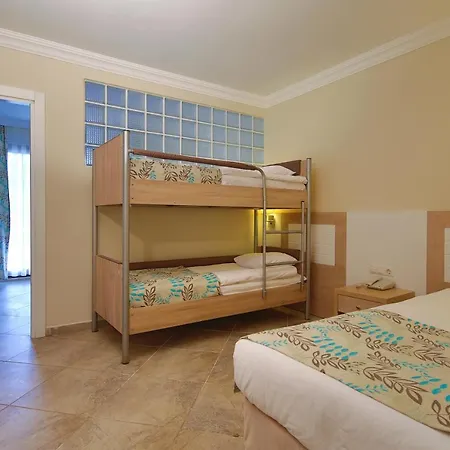 Bay & Rezort 5*